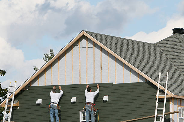 Professional Siding Repair technician working in Hillsboro, OH
